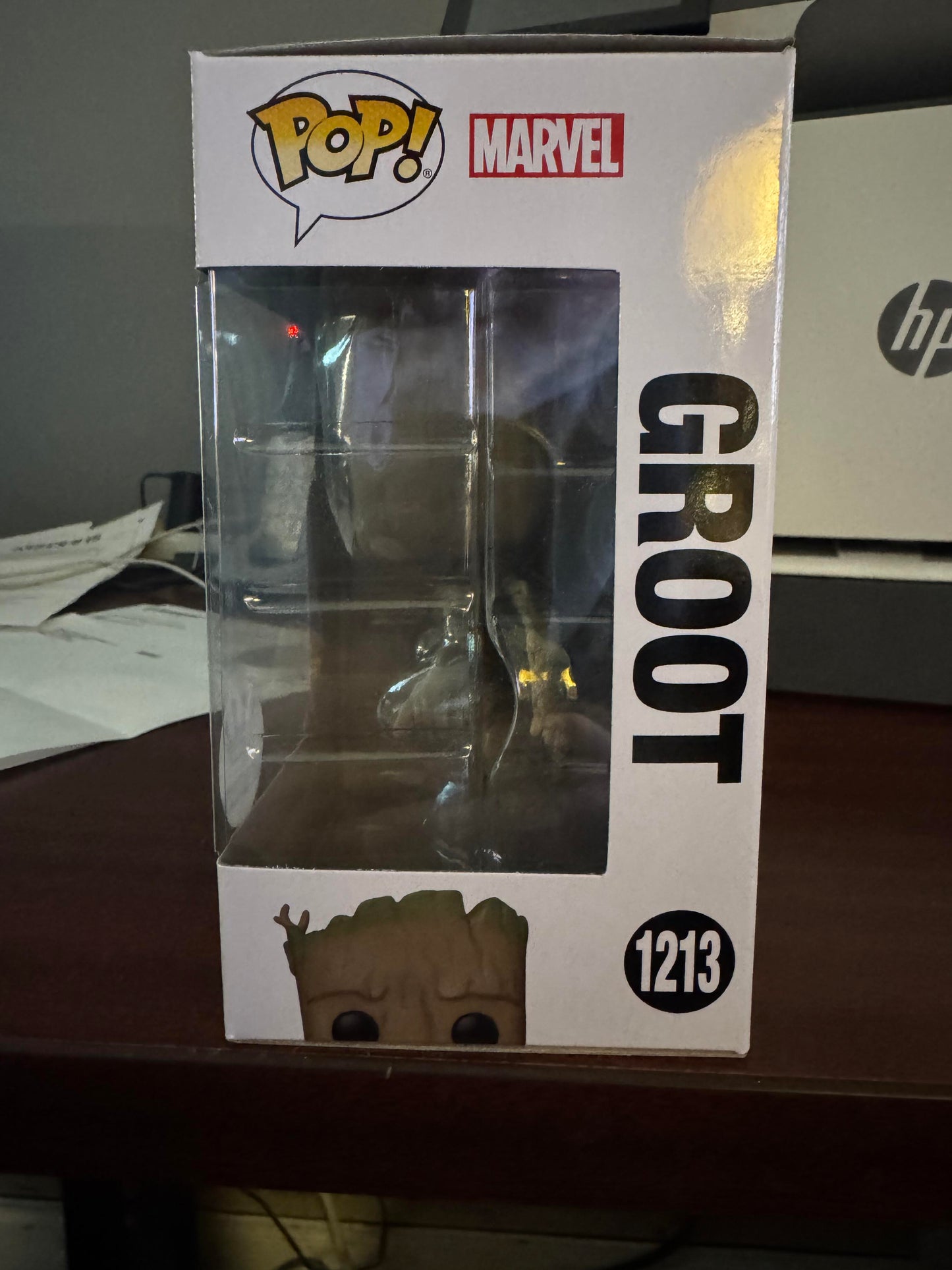 Funko Pop! Vinyl: Marvel - Groot - Funko (Exclusive) #1213