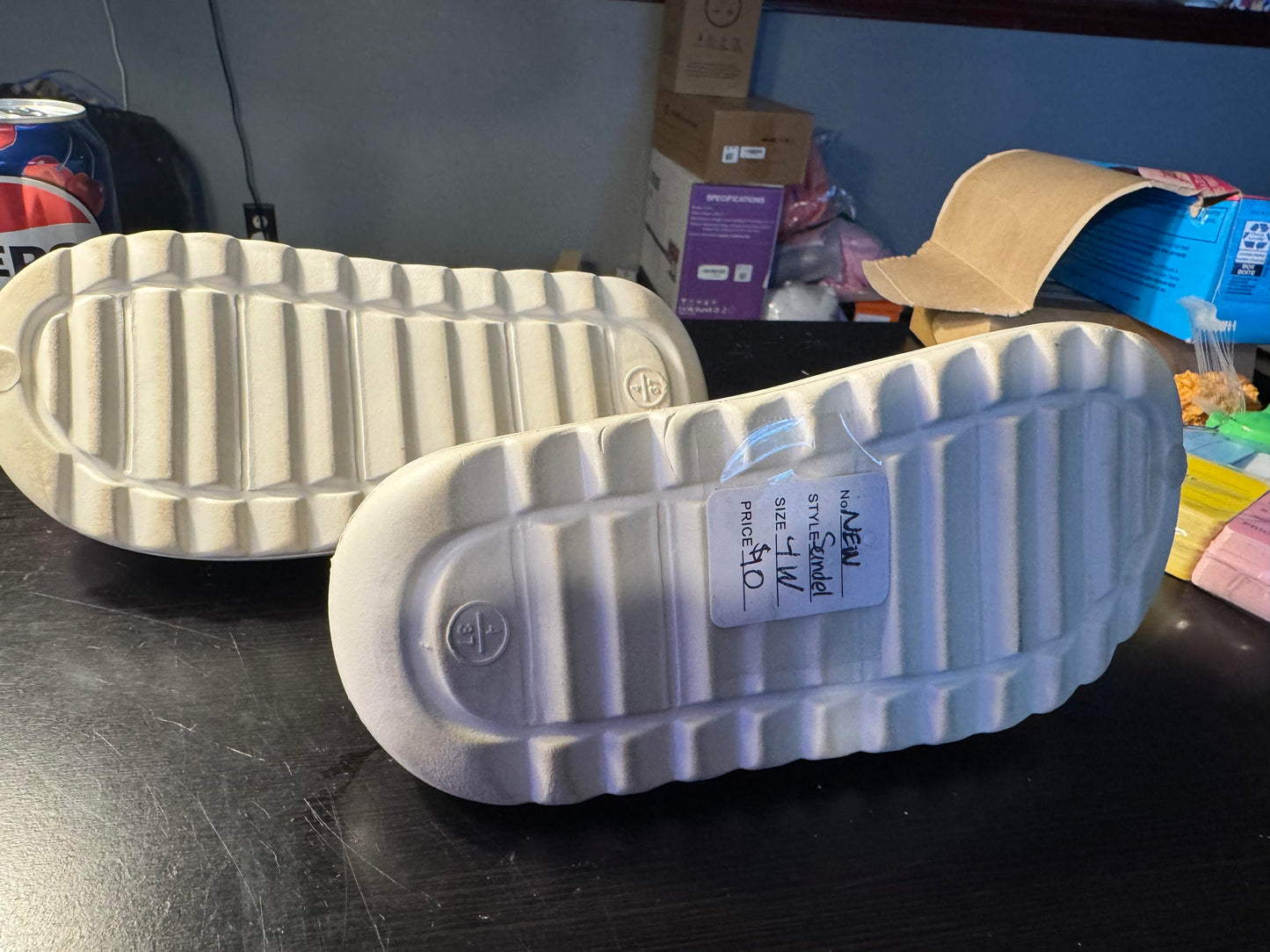 New Sandals Size 4 W (White)
