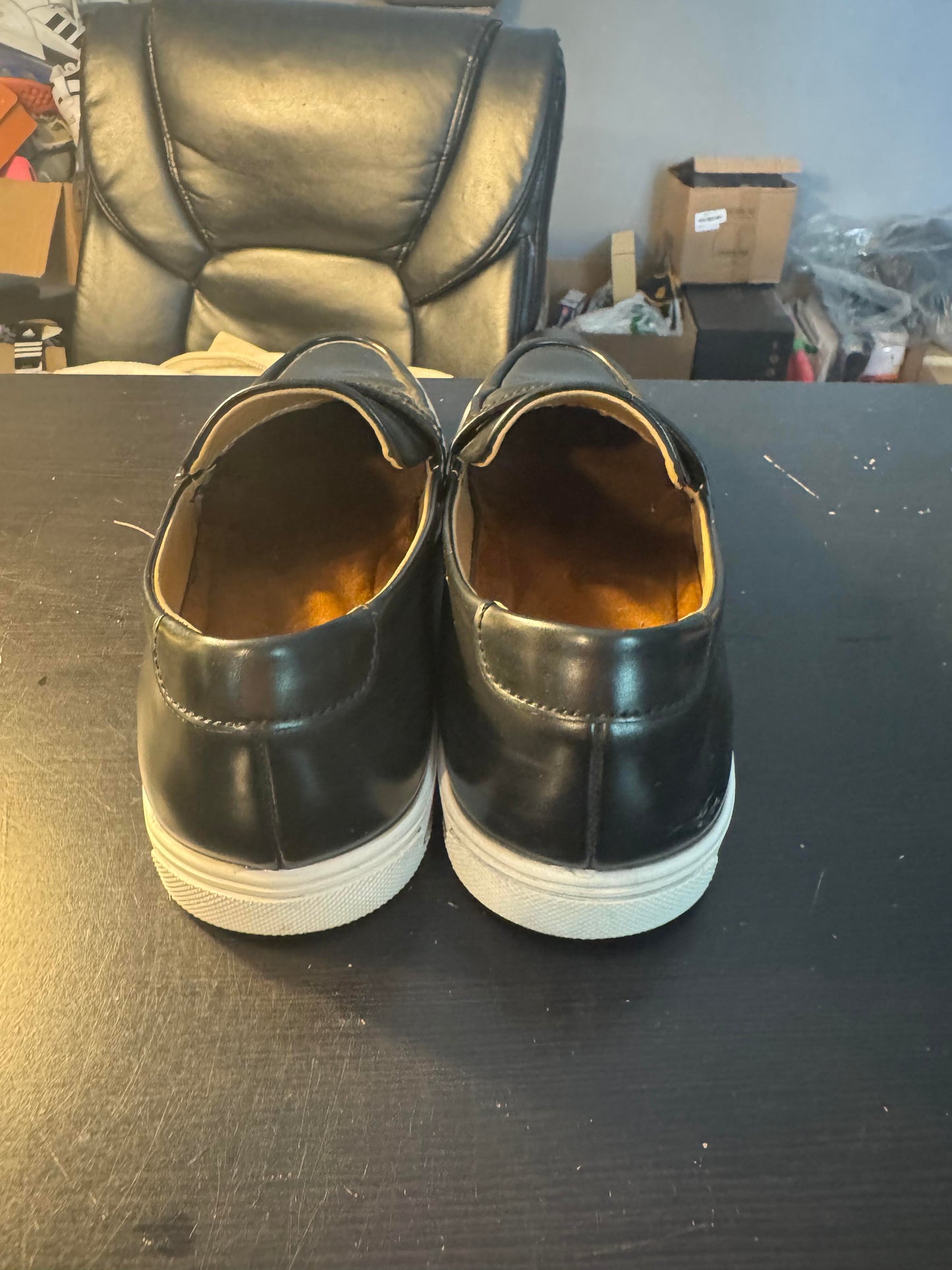 Kenneth Cole Reaction Richie Sport mens Size 9 Penny loafers Black leather shoe - Used