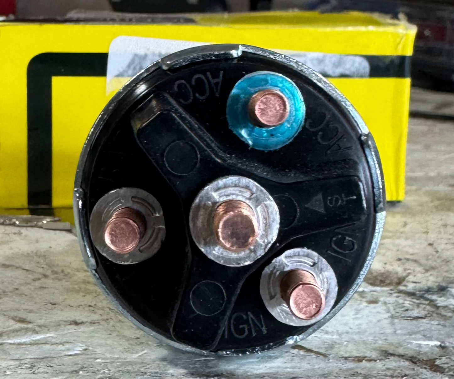 4 position Universal Key ignition (Forklift)