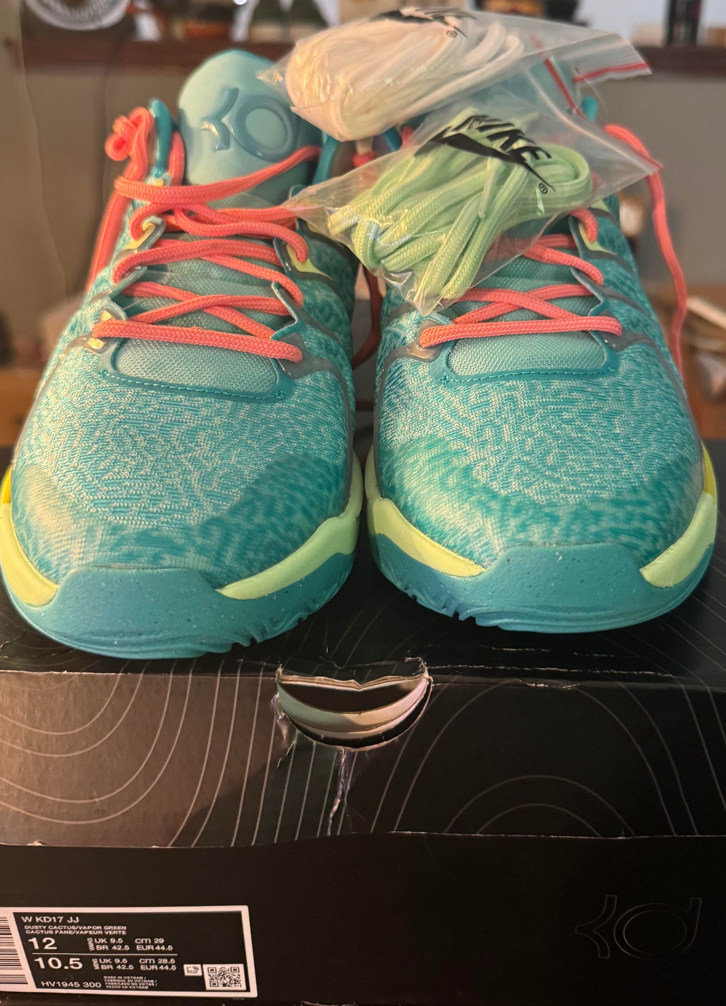 Nike KD 17 "Jonquel Jones Bahamas" Size 12M