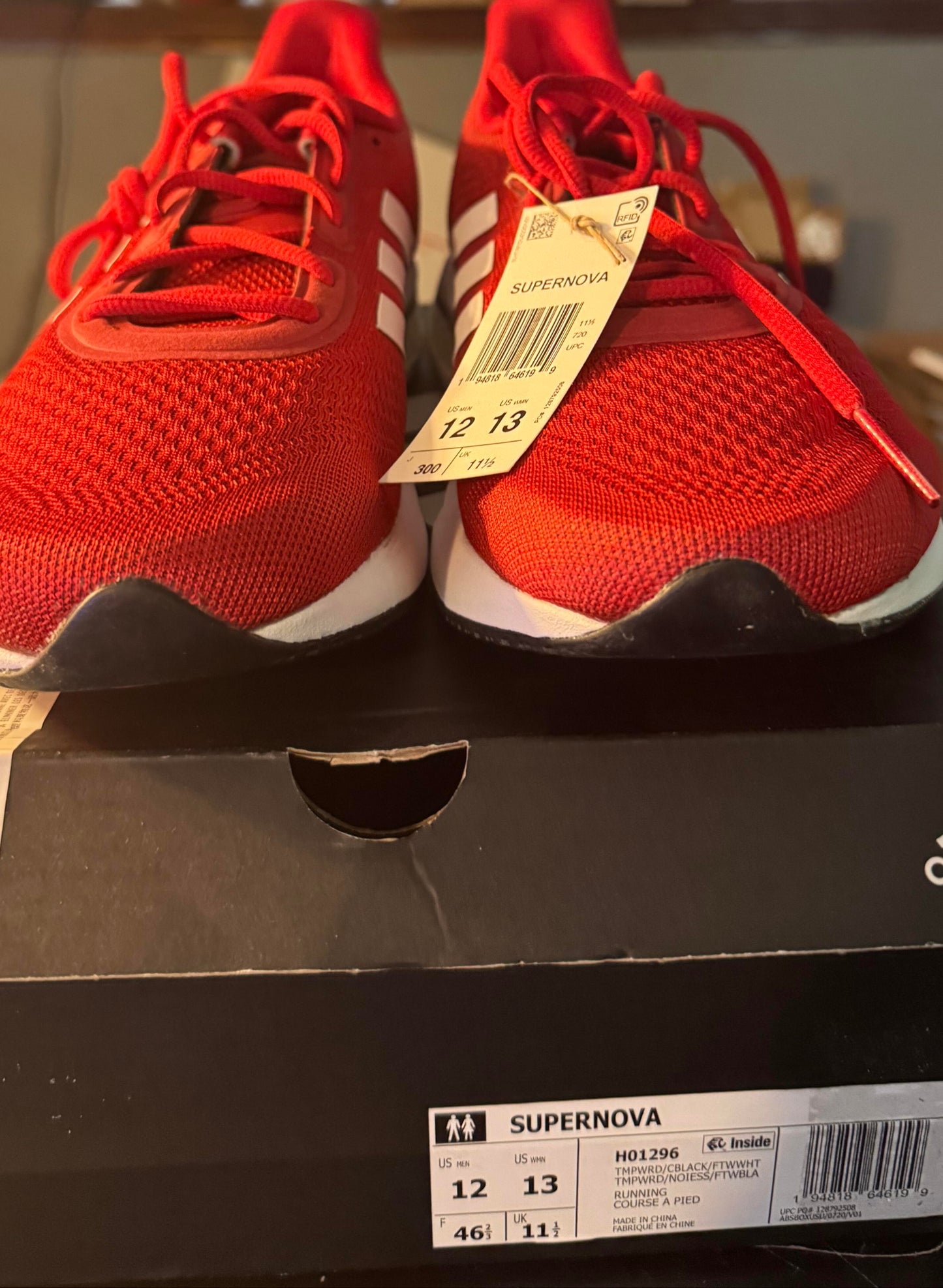 ADIDAS SUPERNOVA NEBRASKA CORNHUSKERS MENS SZ 12