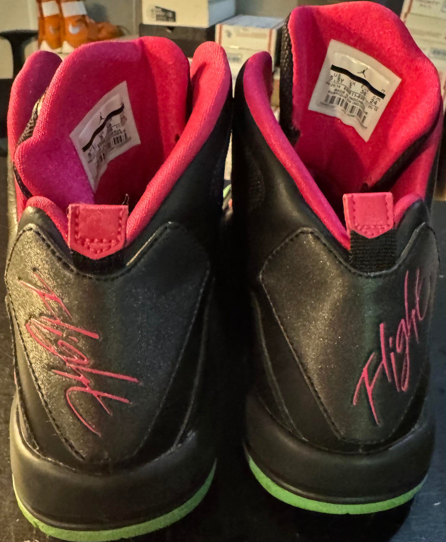 Air Jordan (GS) Air Jordan SC-3 'Black Vivid Pink' Size 5.5Y