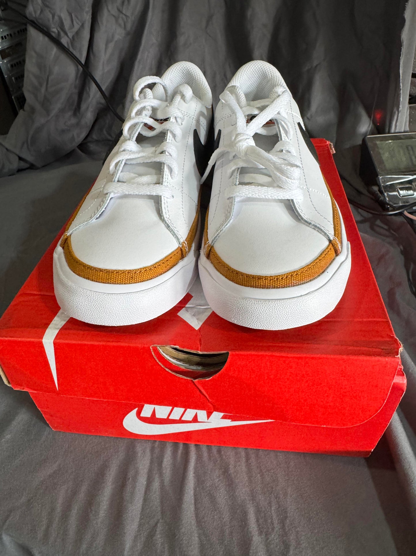 Nike Court Legacy Size 5Y