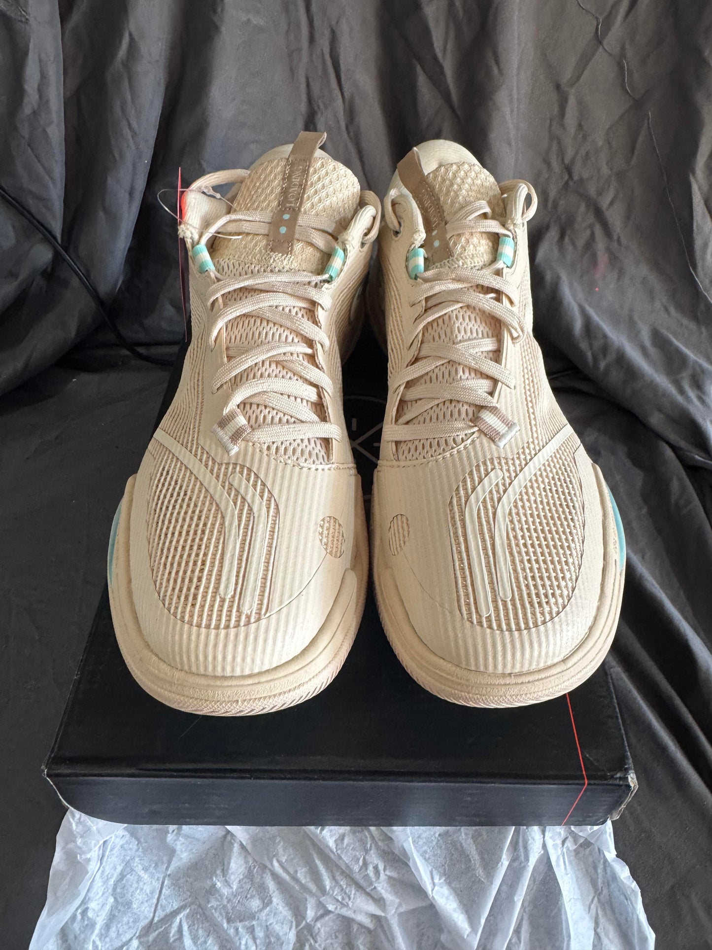 Li-Ning Wade Ice Blood 2 'Satori' Size 10.5M