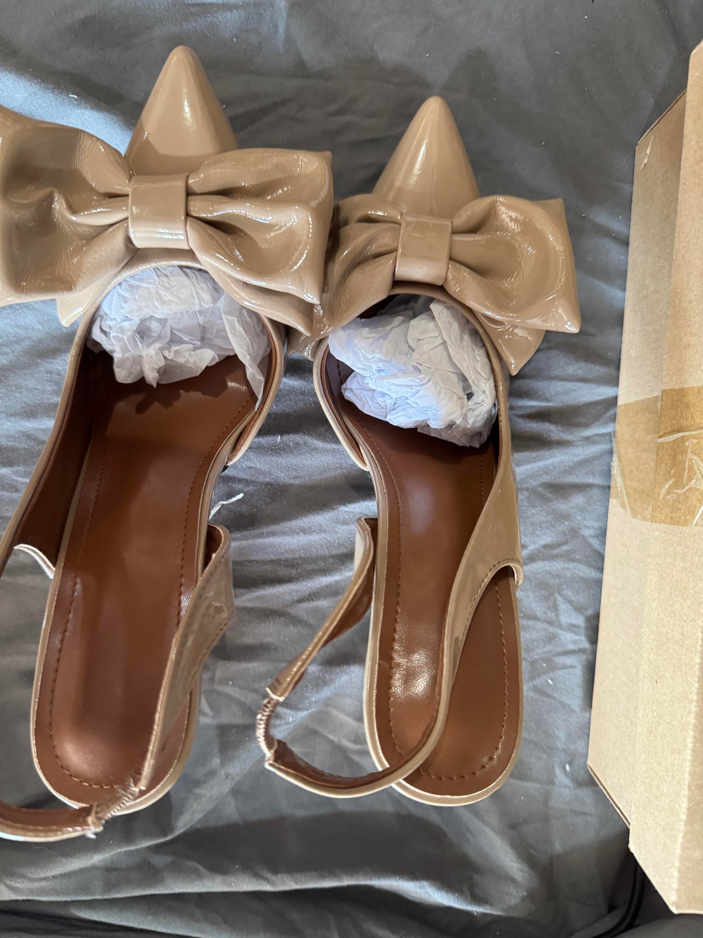 Women's tan high heels size 9-9.5W