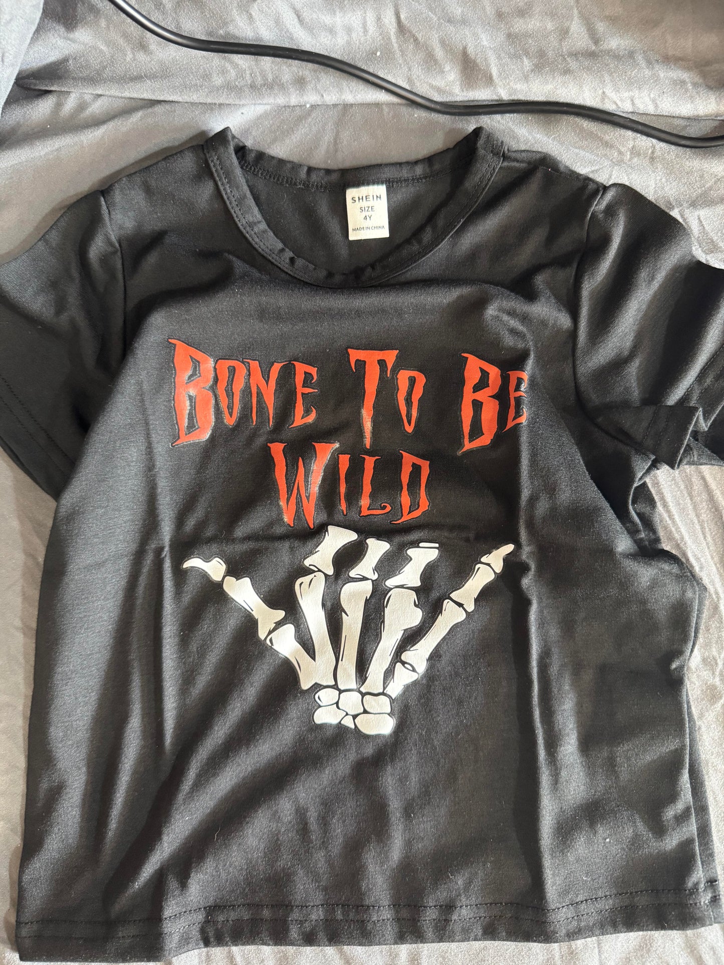 Shein boys Haloween 3-pack t-shirt size 4Y