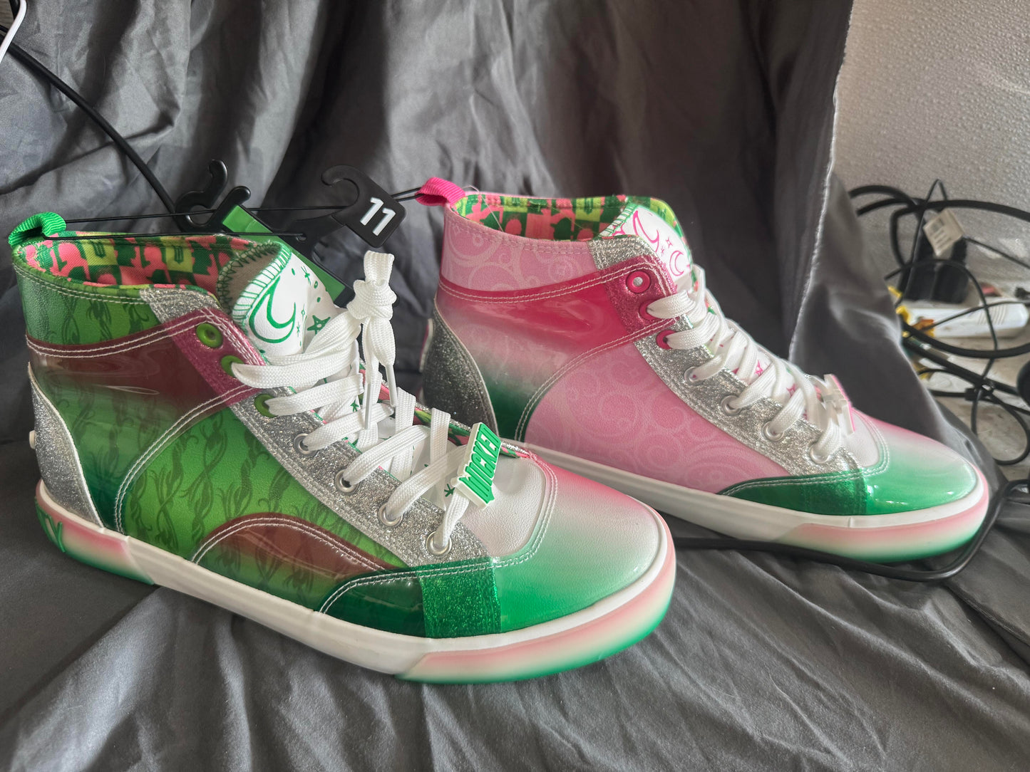 Wicked themed shoes Size 11W