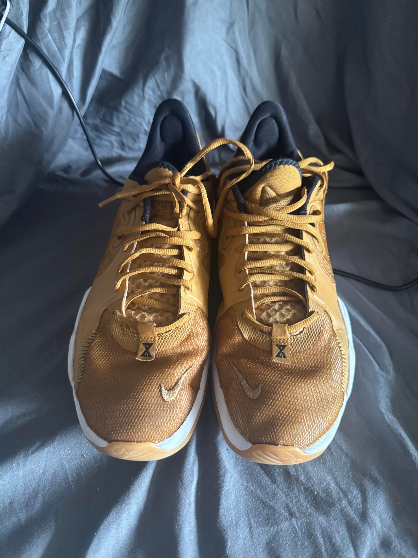 Nike PG 5 Wheat Size 13M Like New