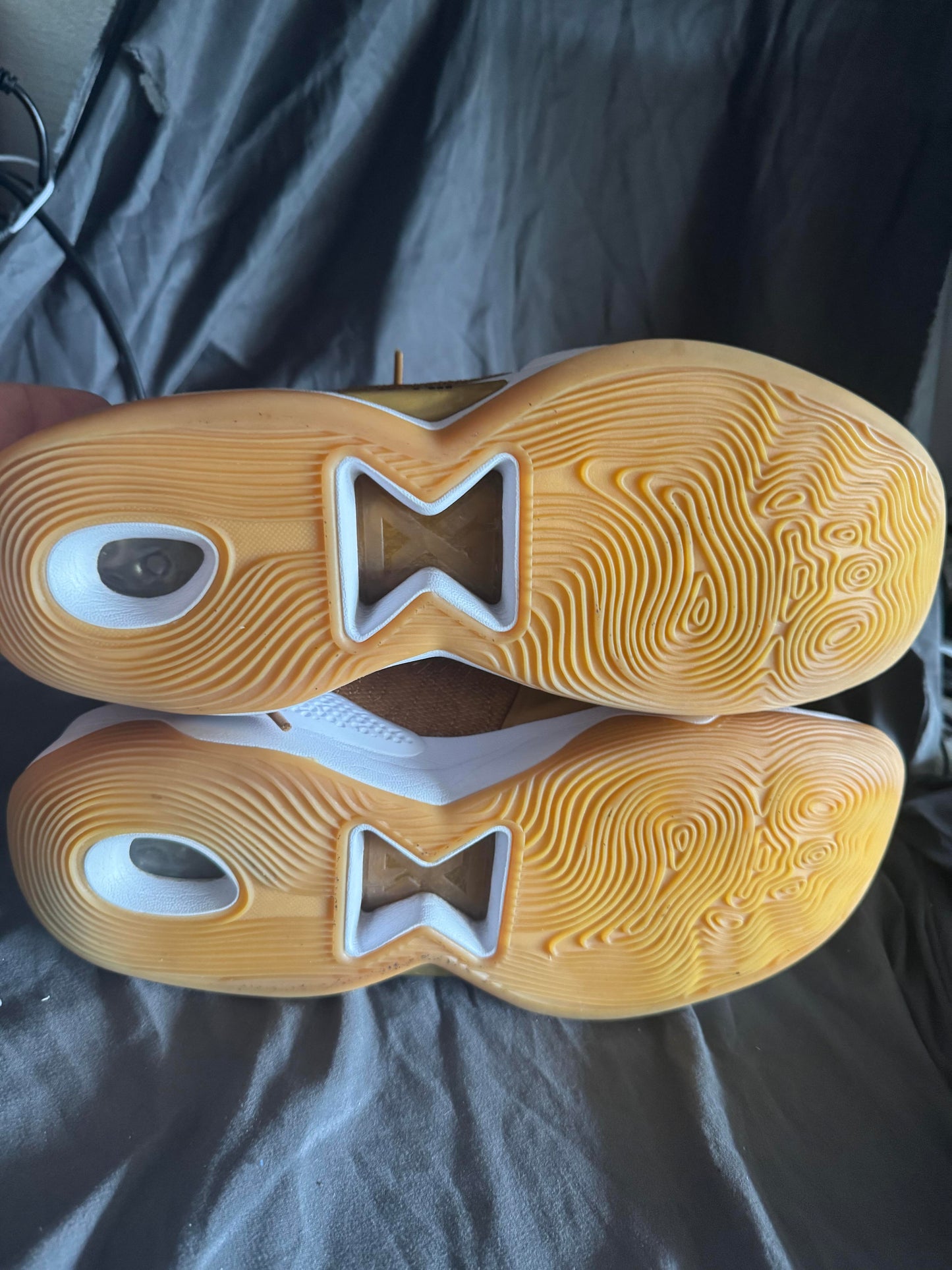 Nike PG 5 Wheat Size 13M Like New