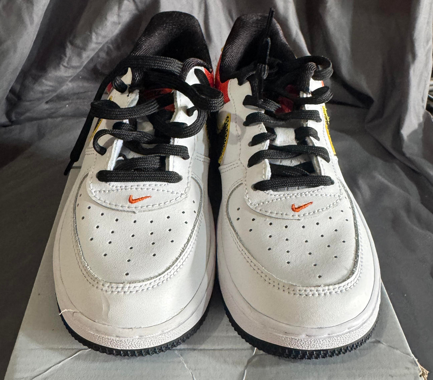 New Nike Air Force 1 Low LV8 Raygun (PS) Kids Size 1Y