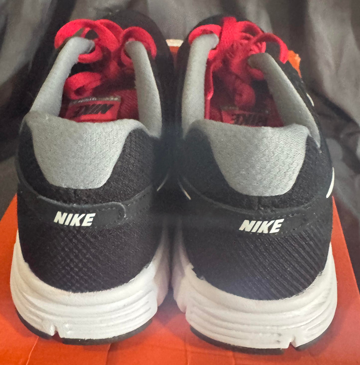 Pre-Owned Nike Mens Revolution 2 Size 9M