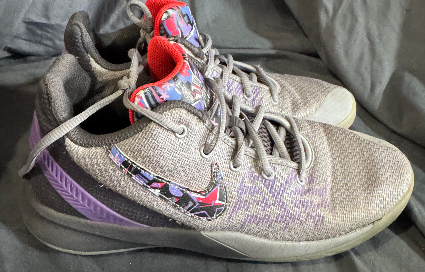 Pre-Owned Kyrie Flytrap 2 GS 'Grey Violet' Size 7Y