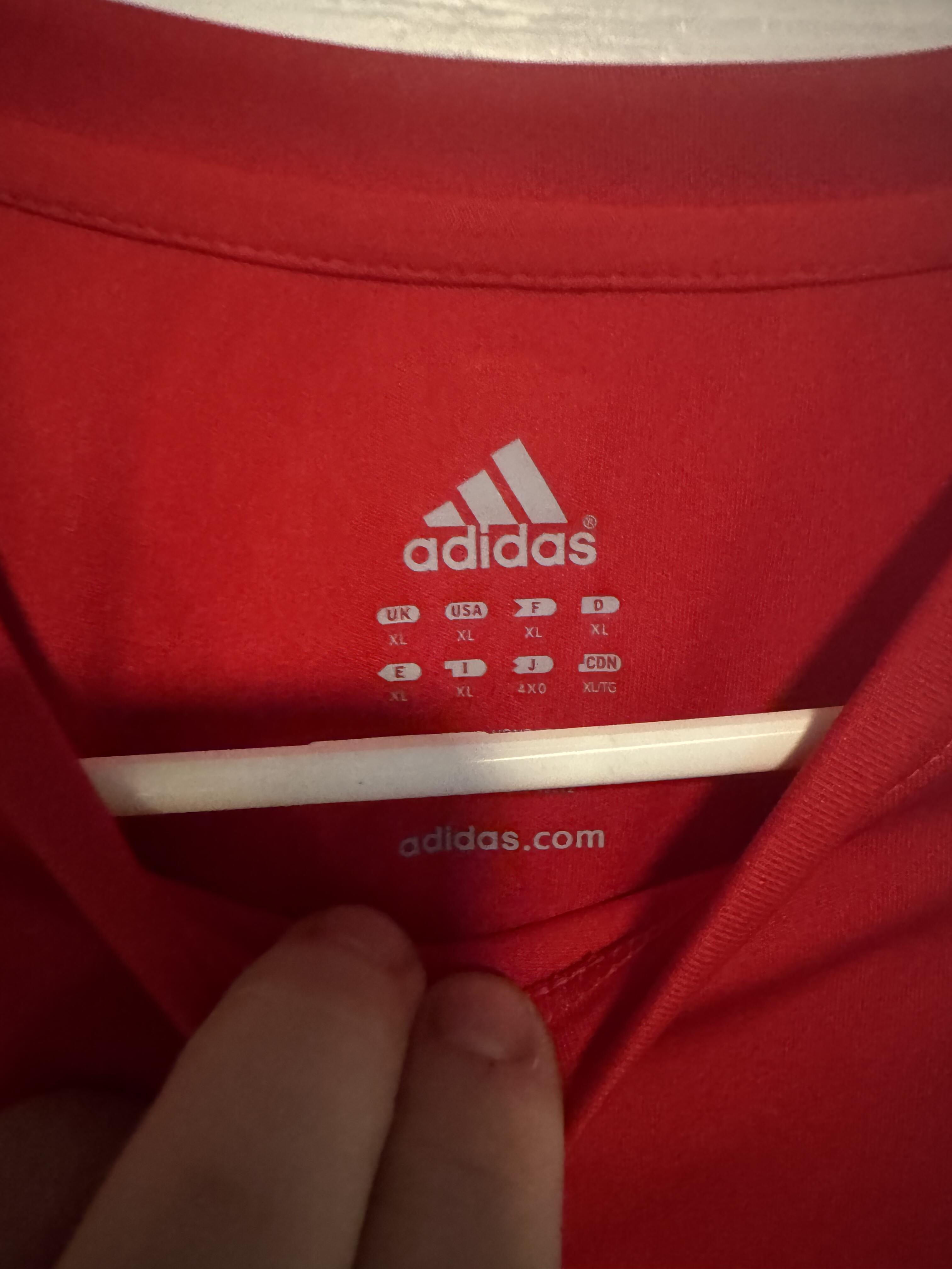 Adidas Men's T-shirt Size XL (Red) New