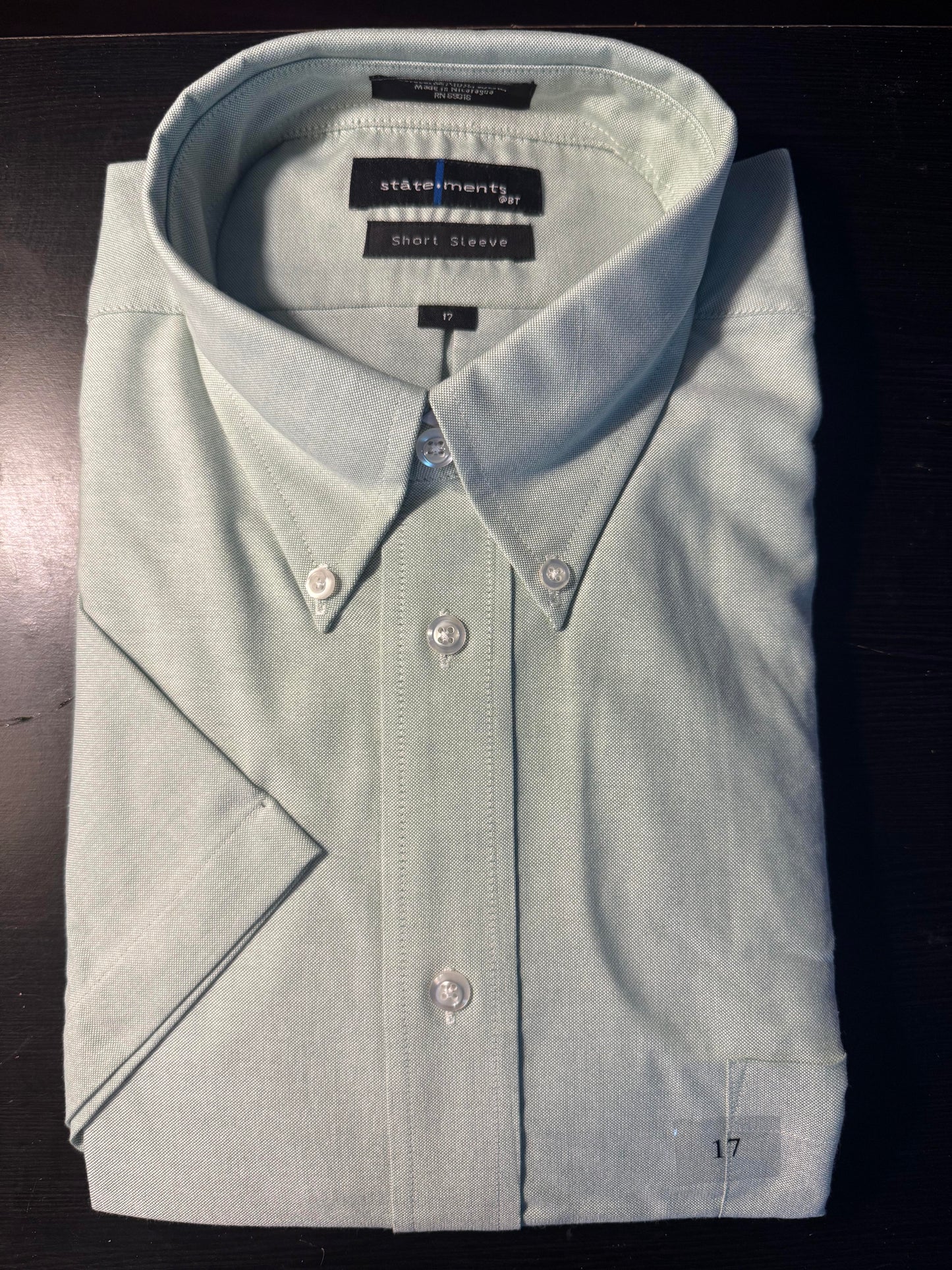 Statement Laydown Collar Dress Shirt (Green) Size 17