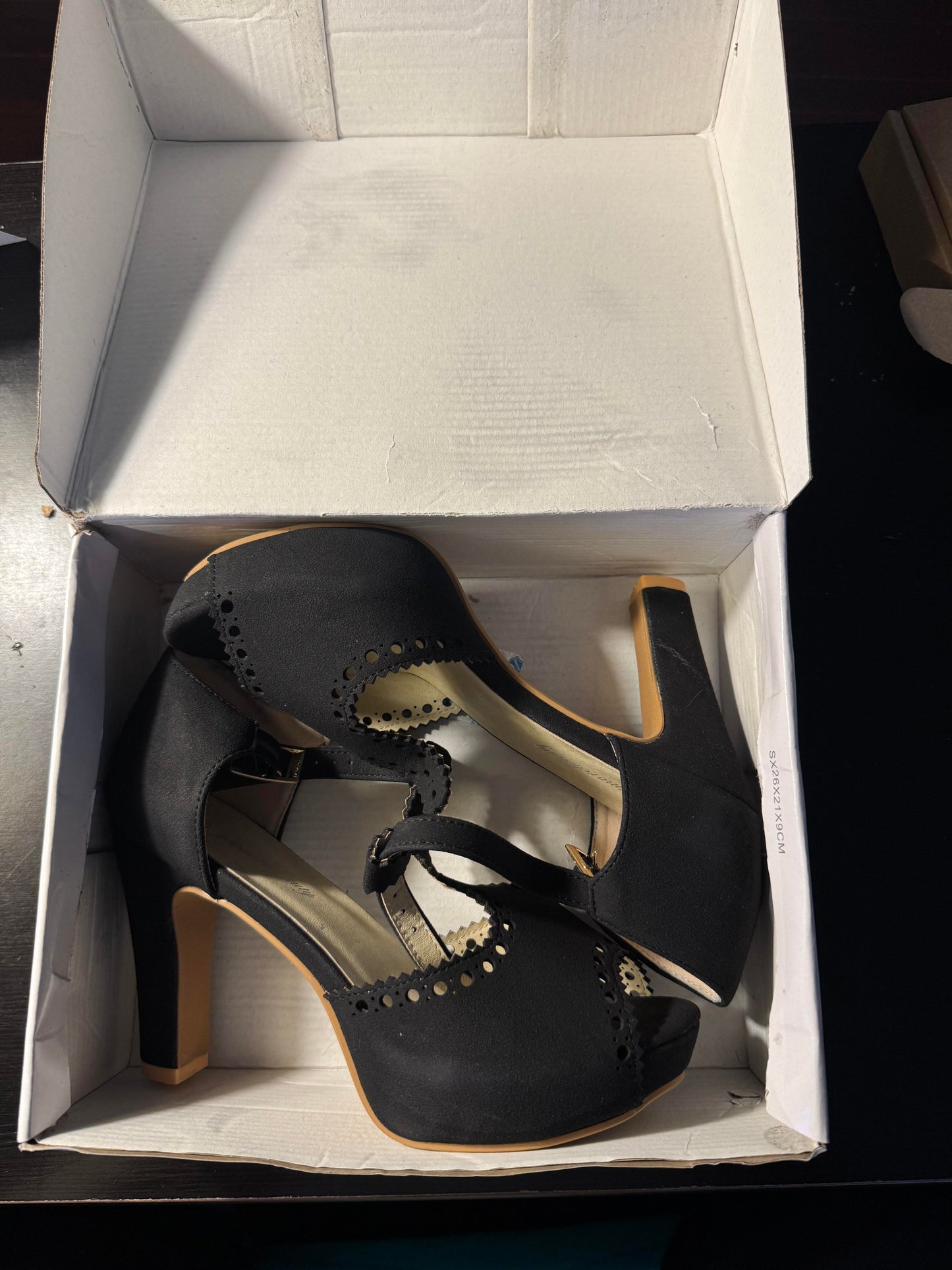 Strap Block Heel Sandals -Retro Style 7.5W
