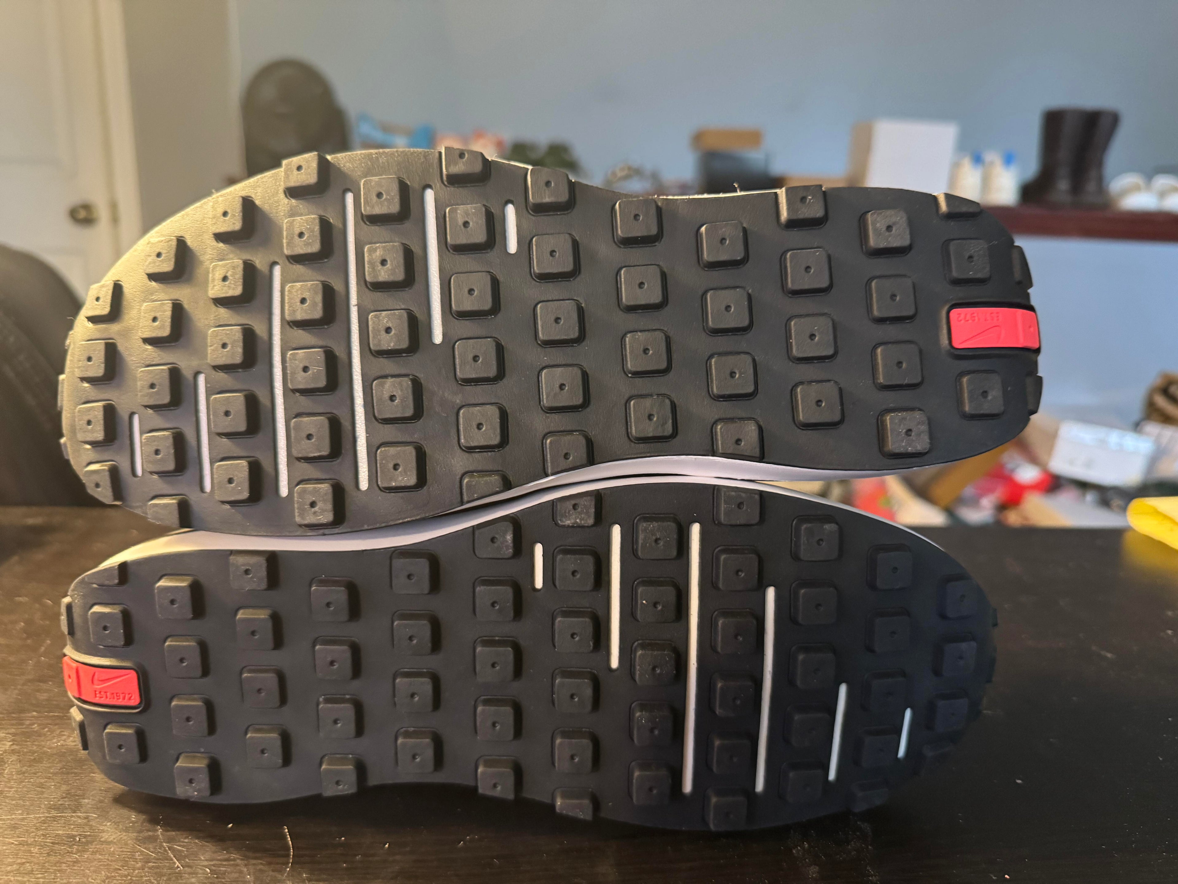 Nike Waffle One Size 10W. New no box.