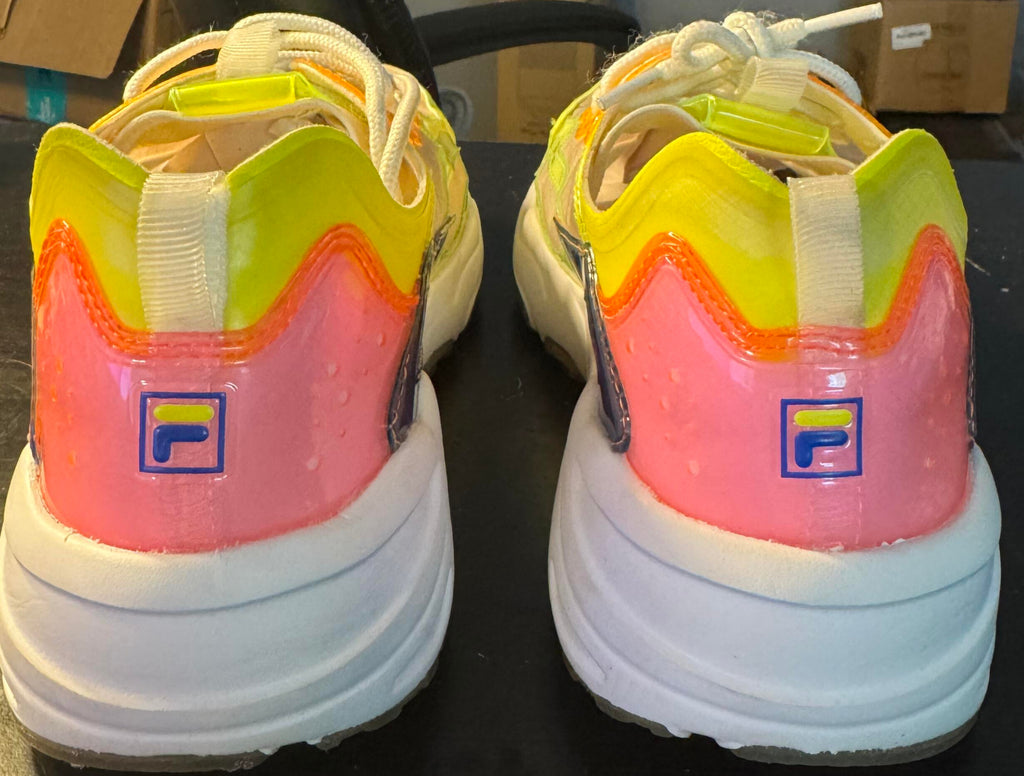Fila Ray Tracer TL Women's Shoes White-Knockout Pink-Blue 5RM01053-149 Size 10.5W *CLEARANCE*