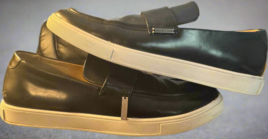 Kenneth Cole Reaction Richie Sport mens Size 9 Penny loafers Black leather shoe - Used