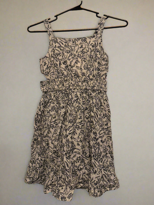 Cat & Jack Girls Summer Dress Size M(8) (White/Black)