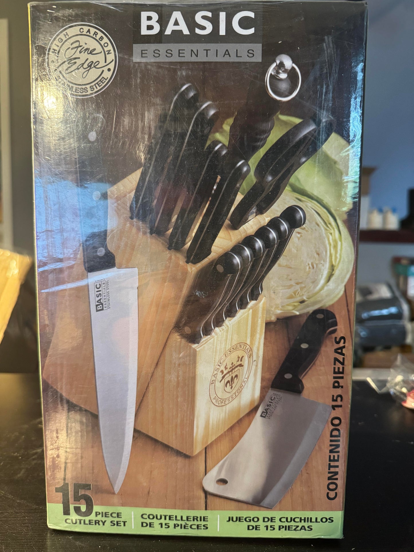NEW Basic Essentials 15 piece cutlery set TU-35127