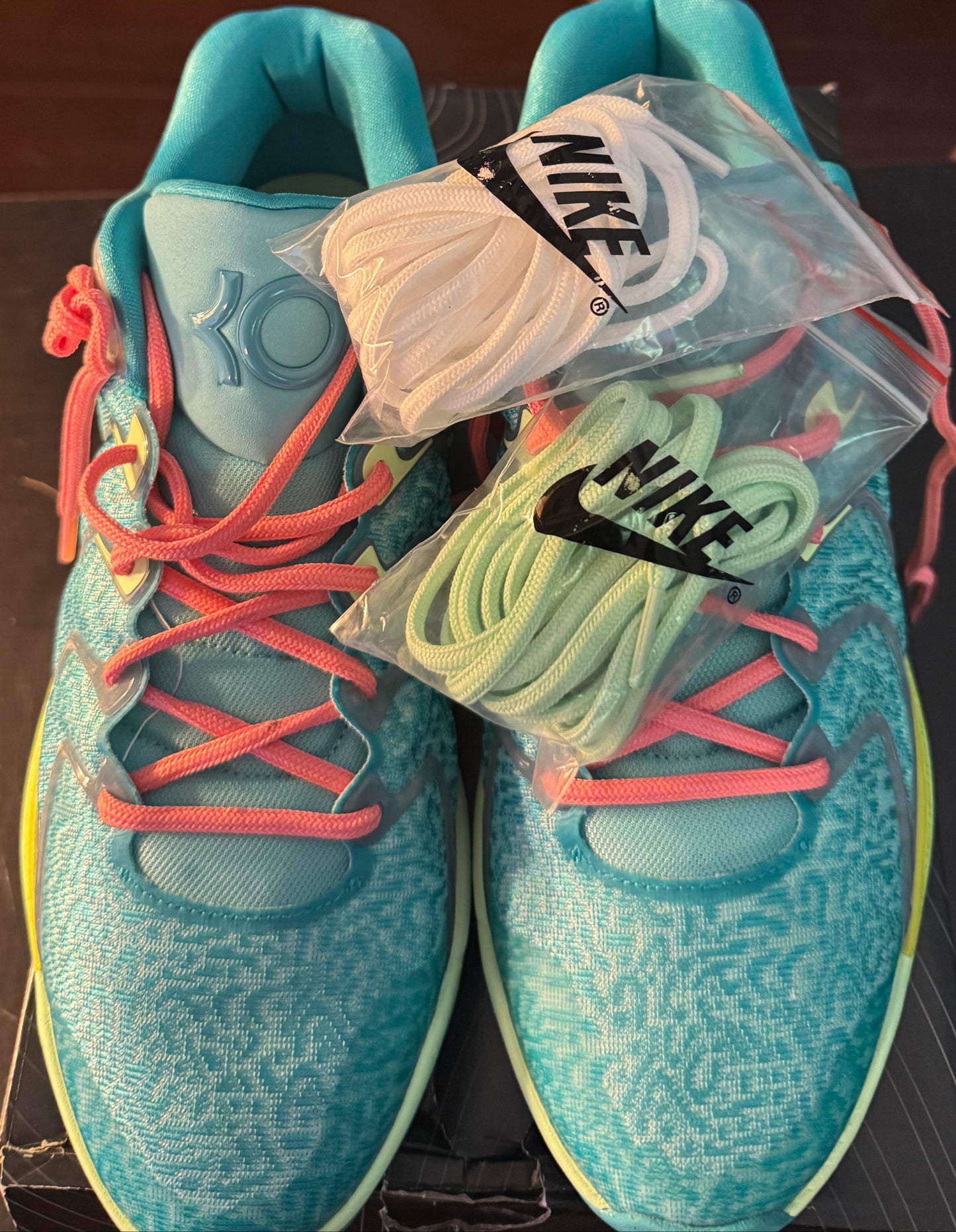 Nike KD 17 "Jonquel Jones Bahamas" Size 12M
