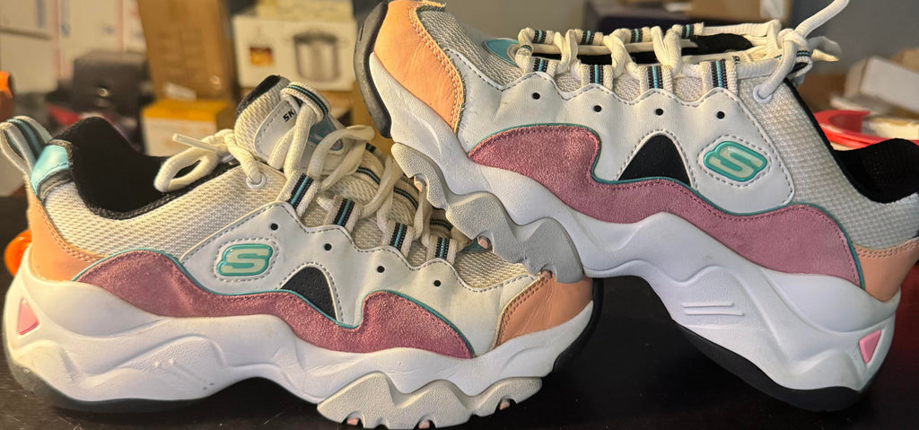 Skechers D'Lites 3.0 'White Pink' Size 7.5W *CLEARANCE*