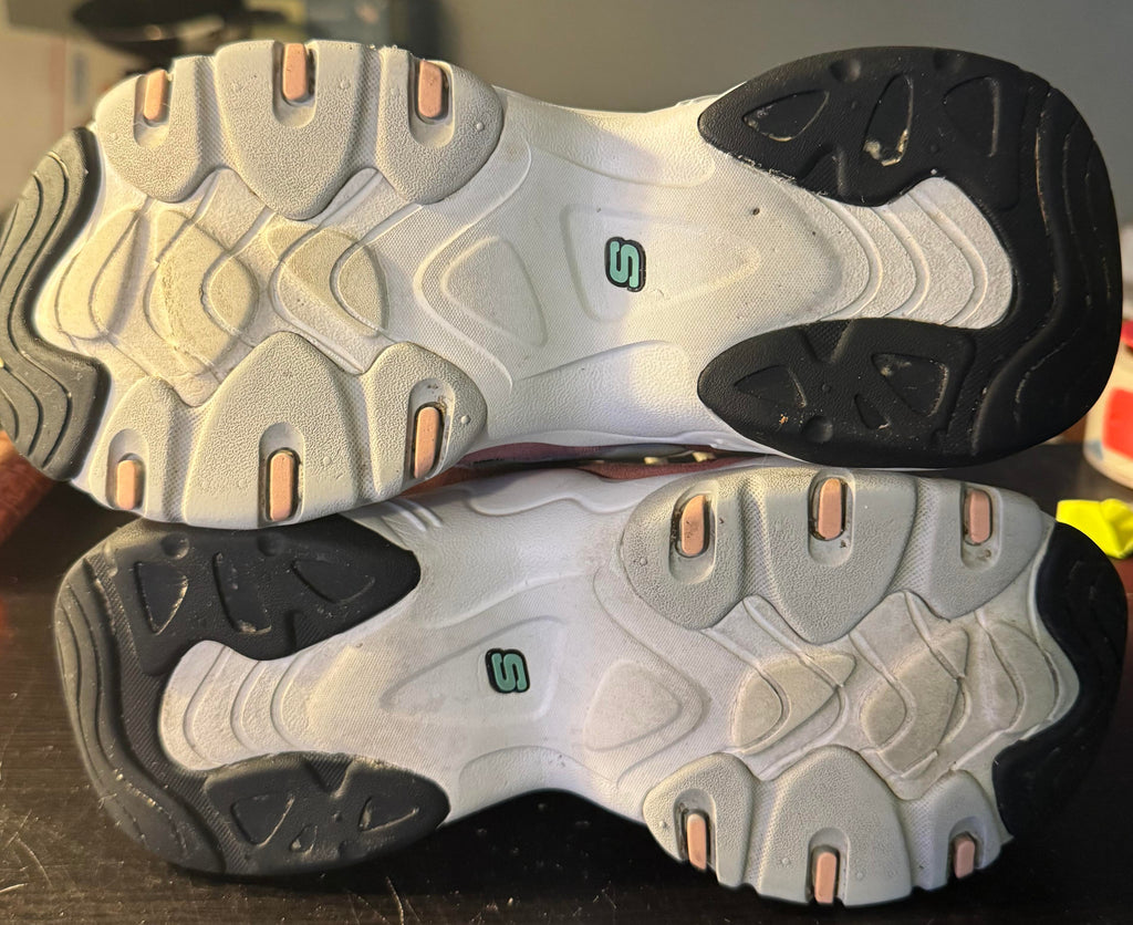 Skechers D'Lites 3.0 'White Pink' Size 7.5W *CLEARANCE*