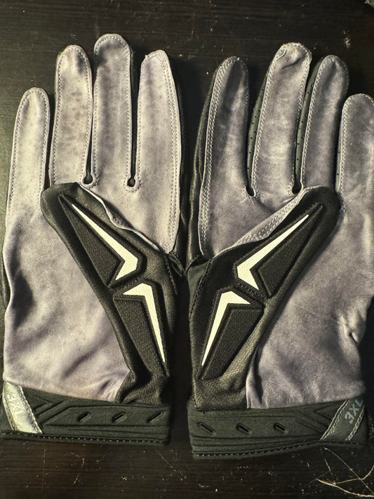 Nike Football Receiver Gloves Size 3XL - (Black)