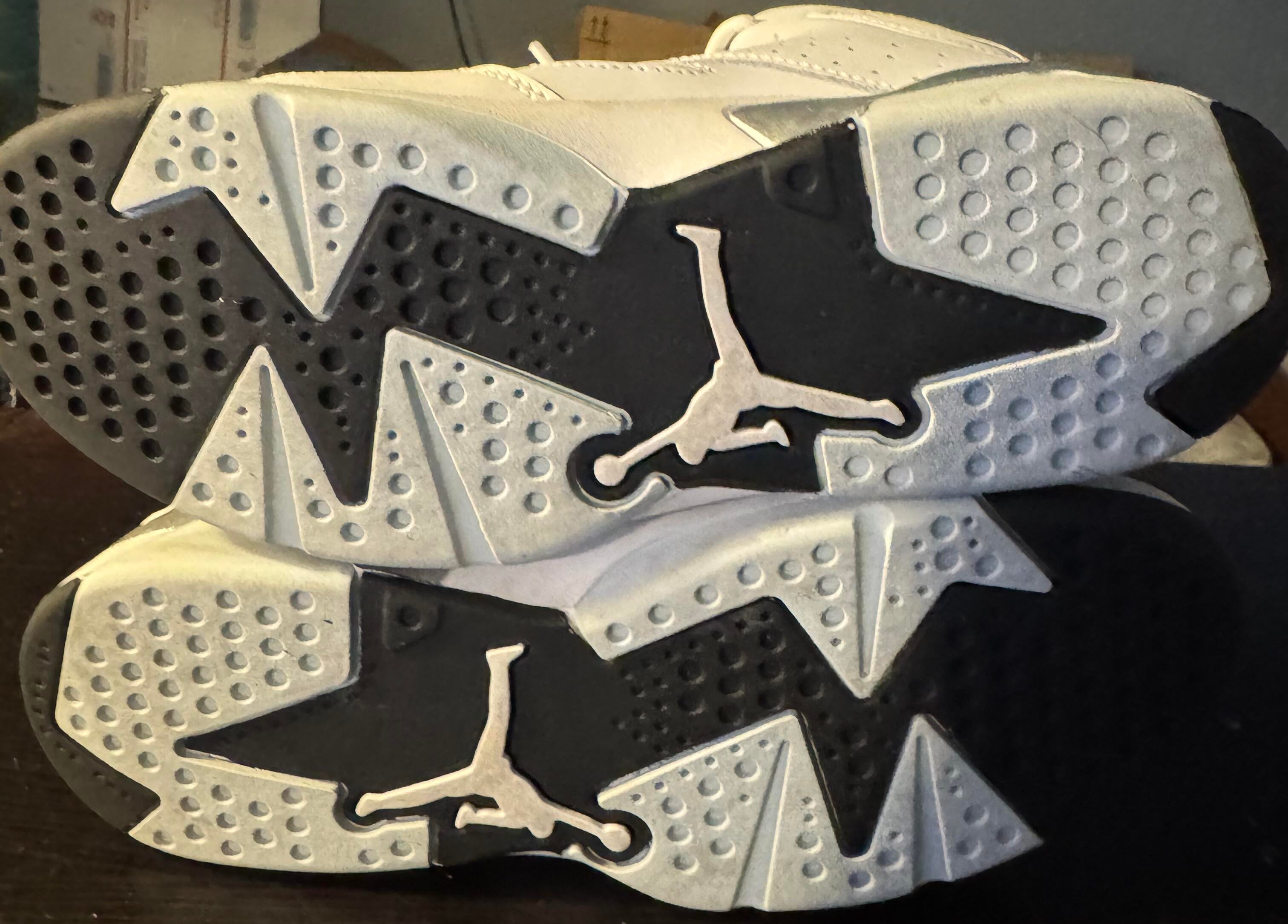 Nike Jordan Flight Club 91 "White Metallic Silver" Size 3Y