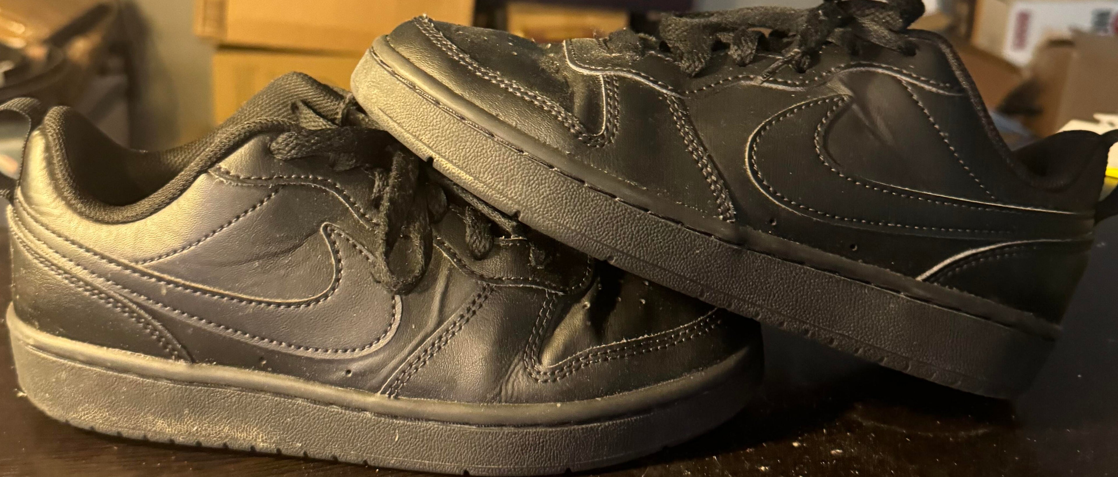 Nike Court Borough Low 2 "Black (GS)" Size 5Y *CLEARANCE*