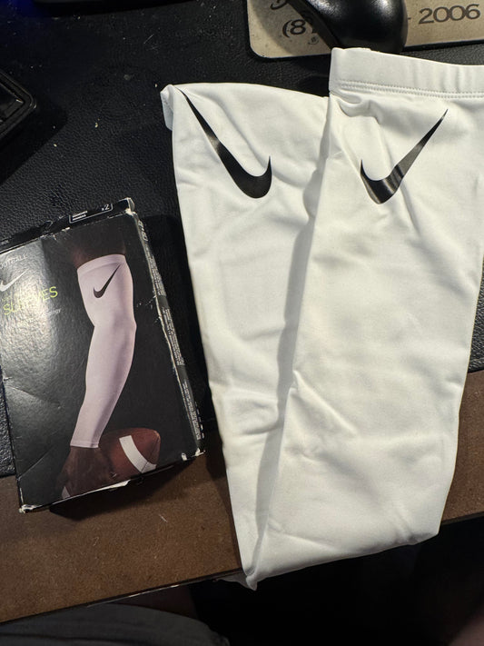 Nike Pro Sleeves Size Small/Medium