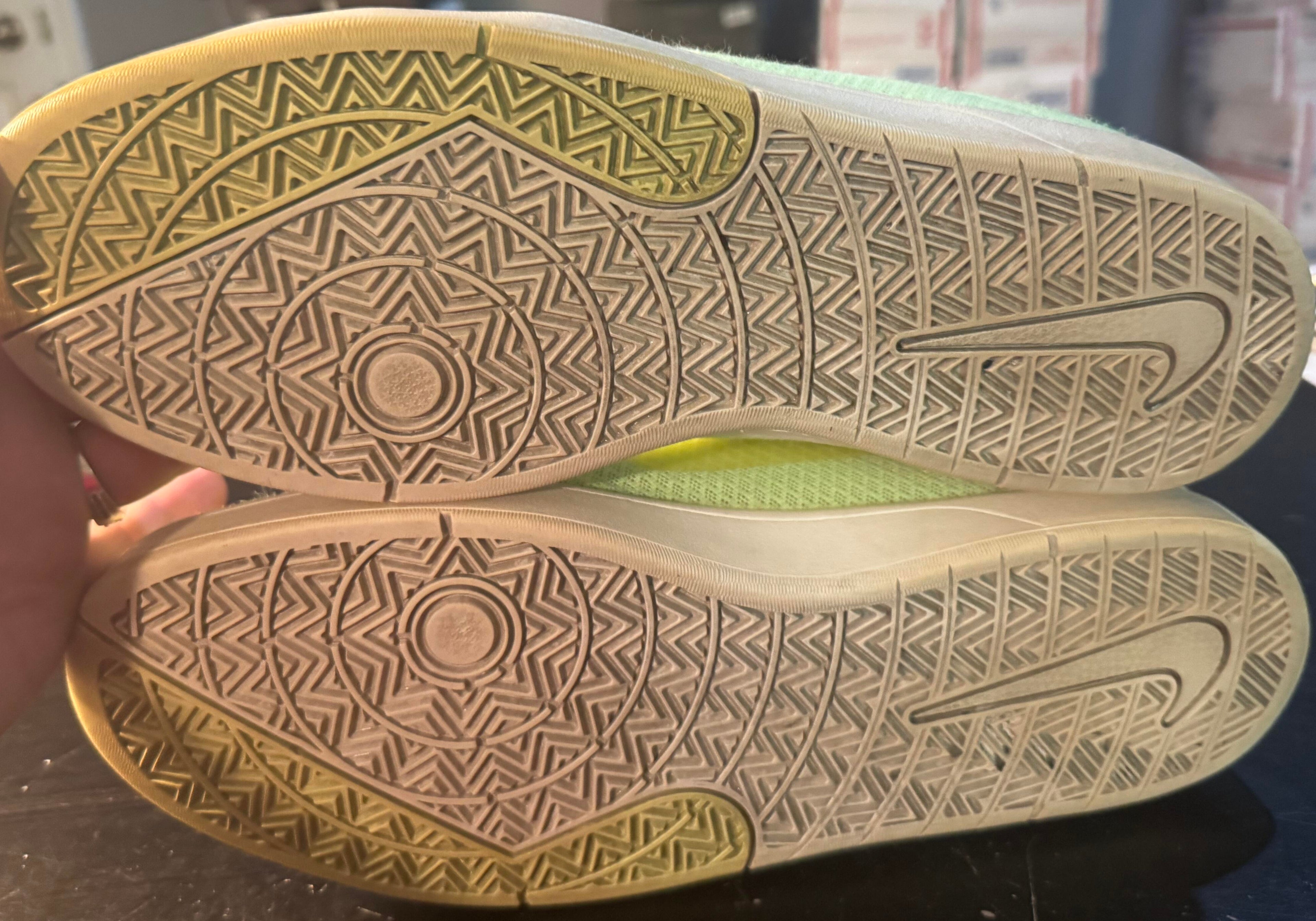 Nike SB Eric Koston Low Men’s Lime Beater Size 11.5M *CLEARANCE*