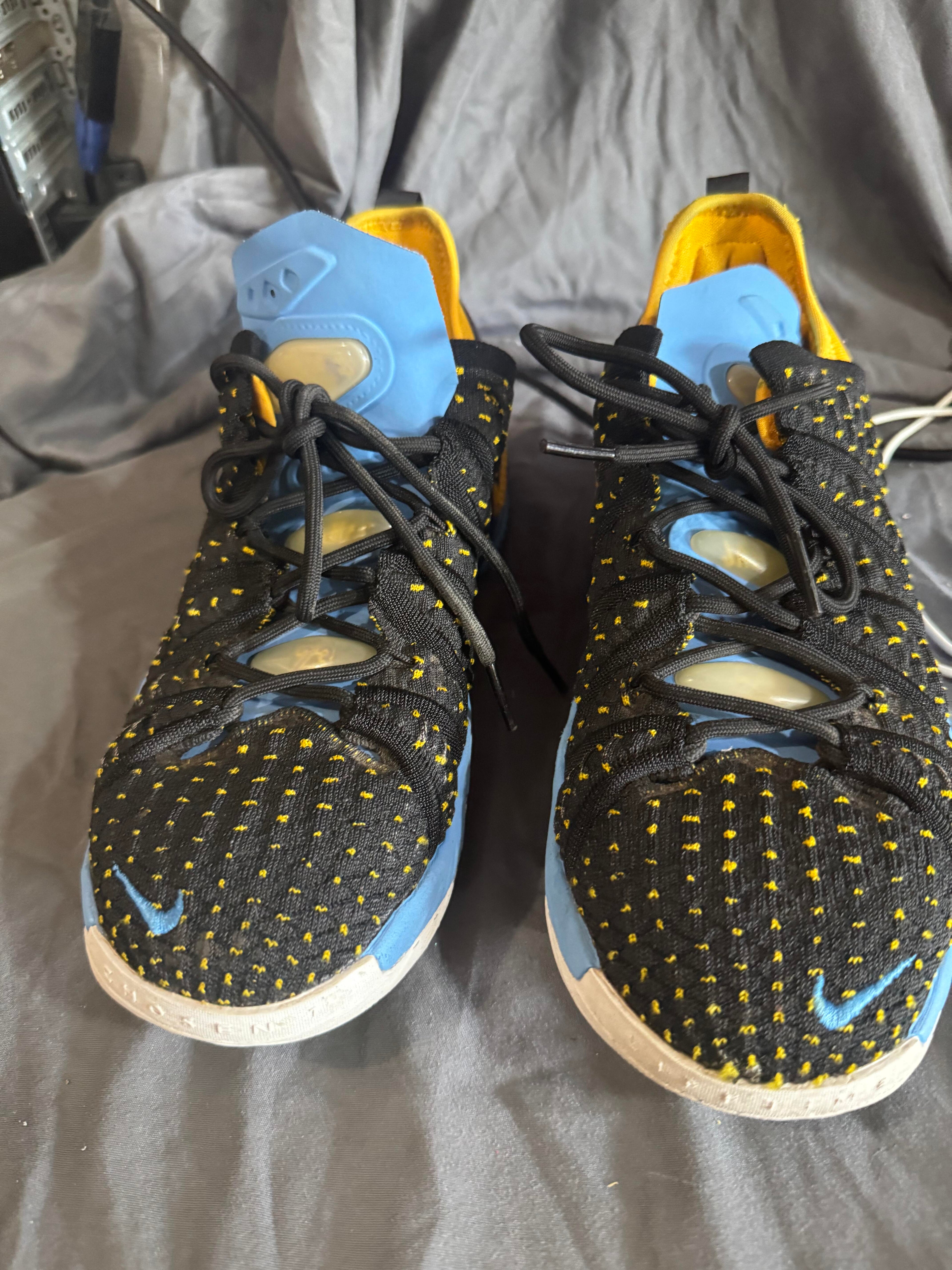 LeBron 18 GS 'Lakers Heritage' Size 6Y *CLEARANCE*