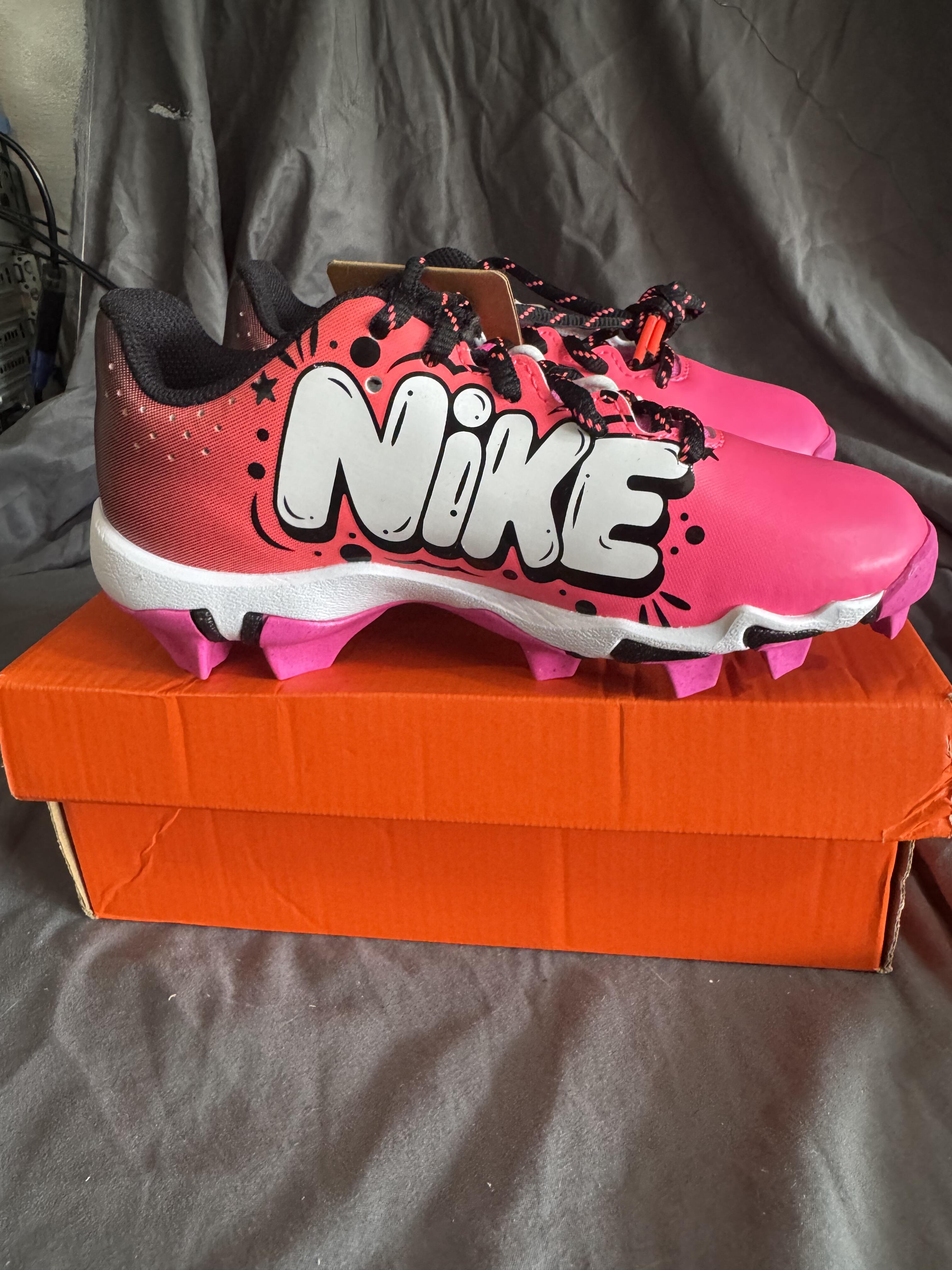 Nike Hyperdiamond 4 Keystone Laser Fuchsia Hot Punch Black White (GS) Size 1Y *CLEARANCE*