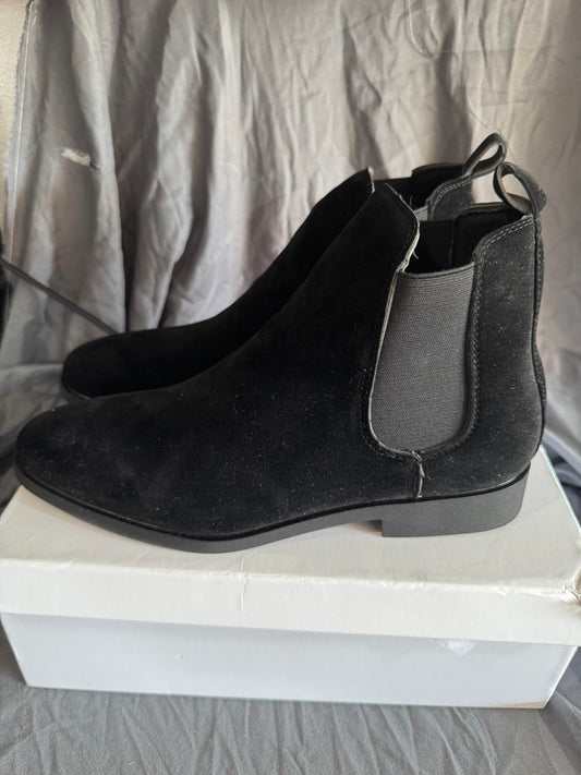 Black Dress Shoe Size 9.5W