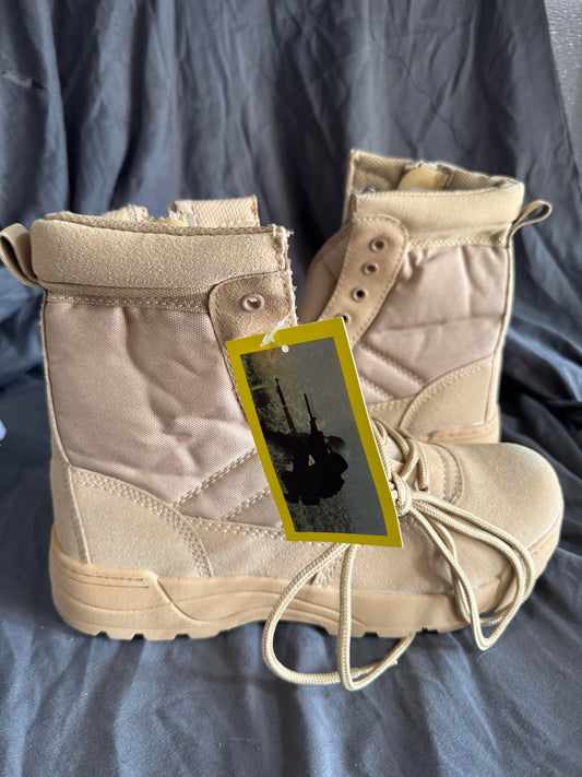 Women's Fashion Boot Size 11W