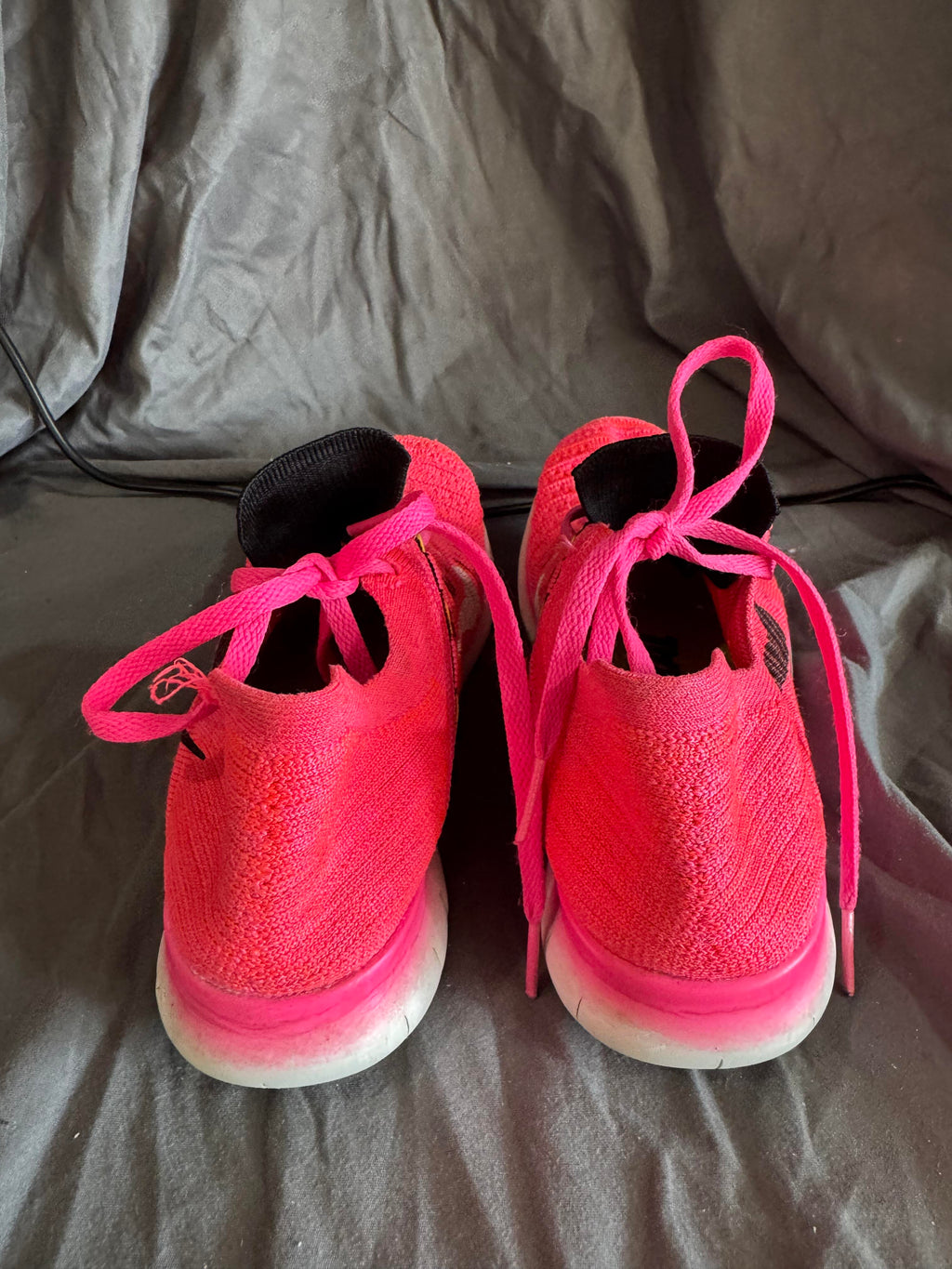 Nike Women's Free RN Flyknit 'Pink Blast' Size 7.5W *CLEARANCE*