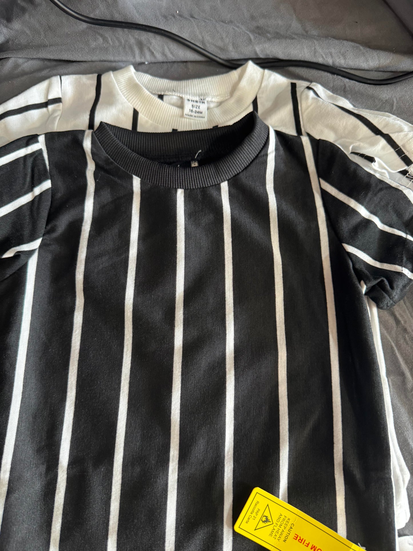 Onsie Size 18-24m (2-pack)