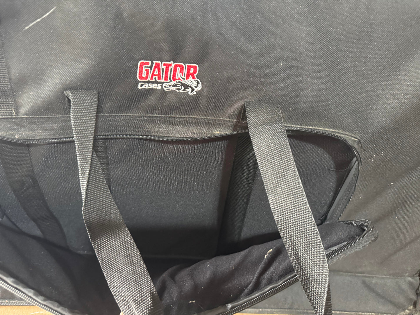 Gator Cases Padded Carry Tote Bag for (2) LCD Screens, Monitors Between 27" - 32"