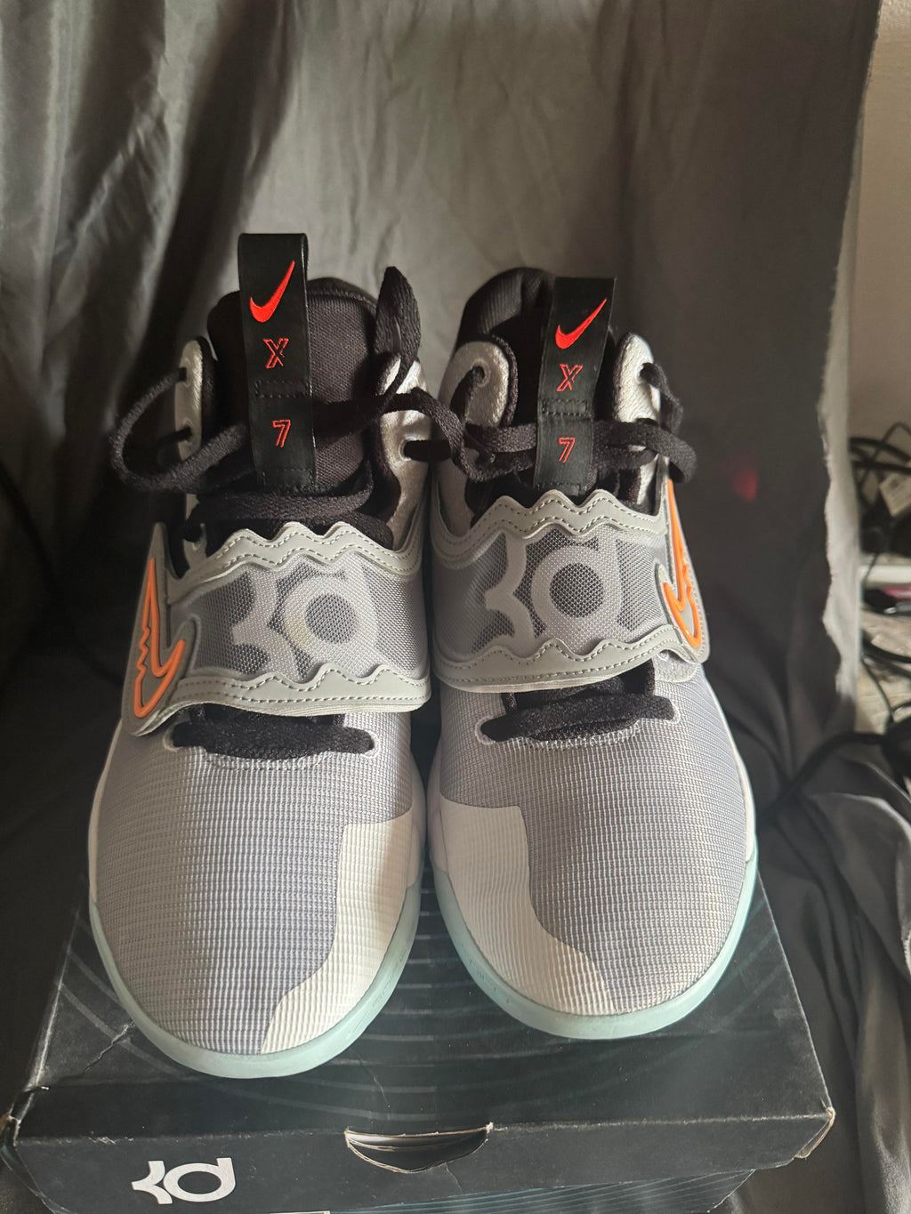 Nike Men's KD Trey 5 X Basketball Shoes Size 10.5M Pre-Owned *CLEARANCE*