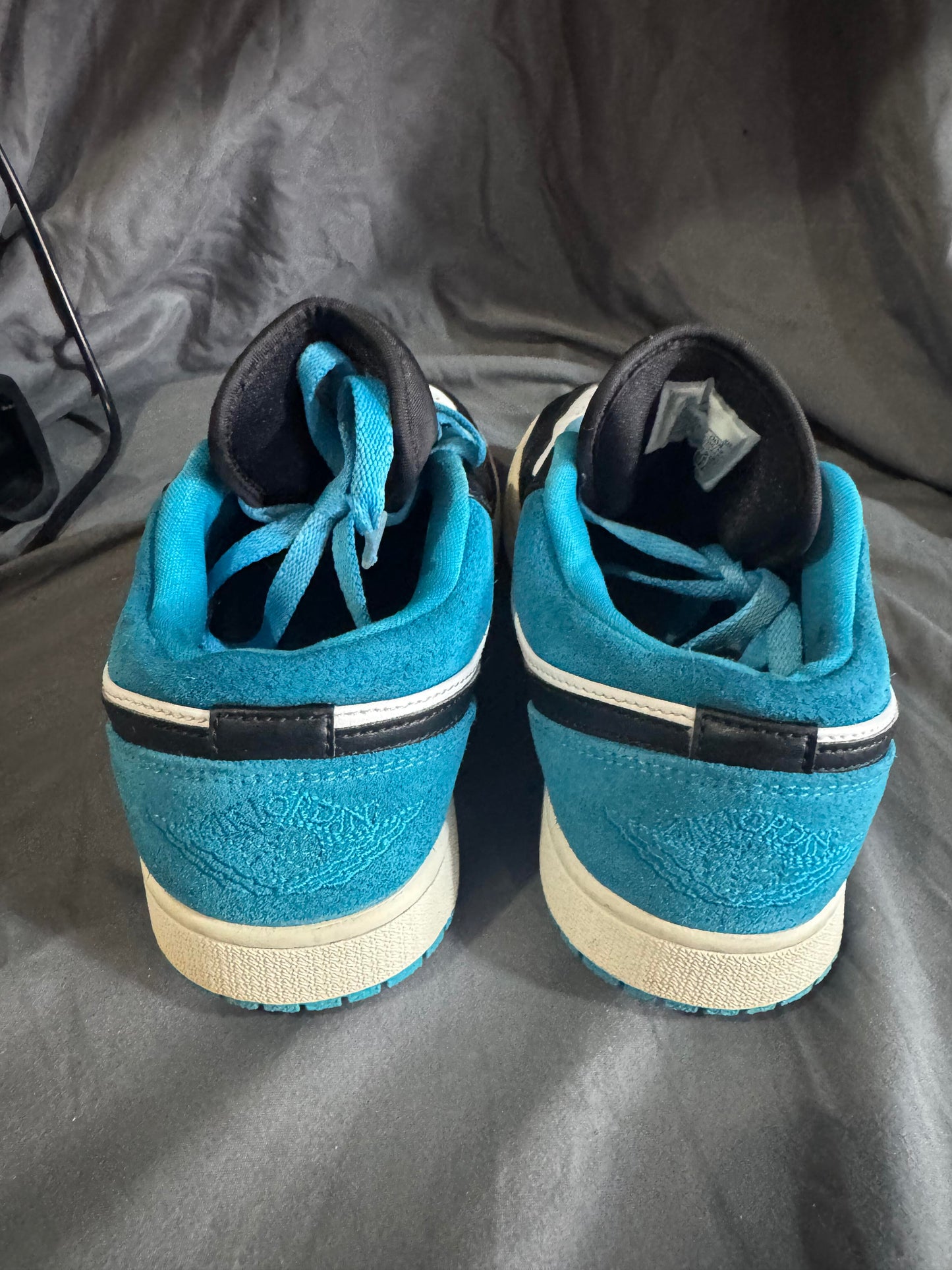 Pre-Owned Jordan 1 Low Laser Blue Size 7M