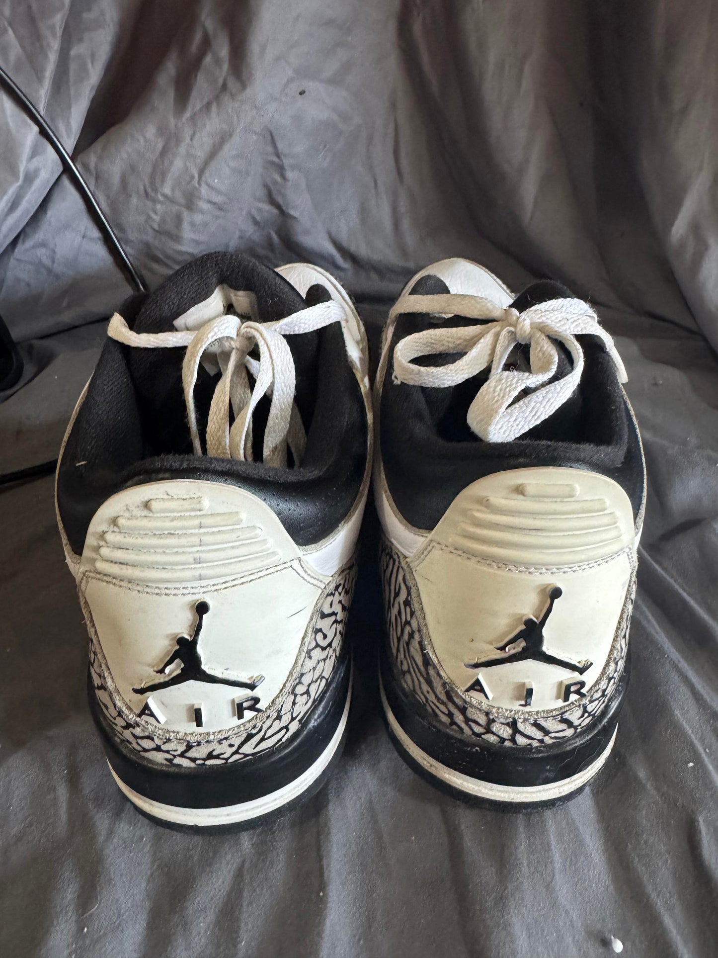 Pre-Owned Jordan 3 Retro Infrared 23 Size 11M
