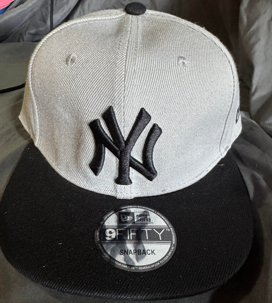 New Era New York Yankees Snapback Hat