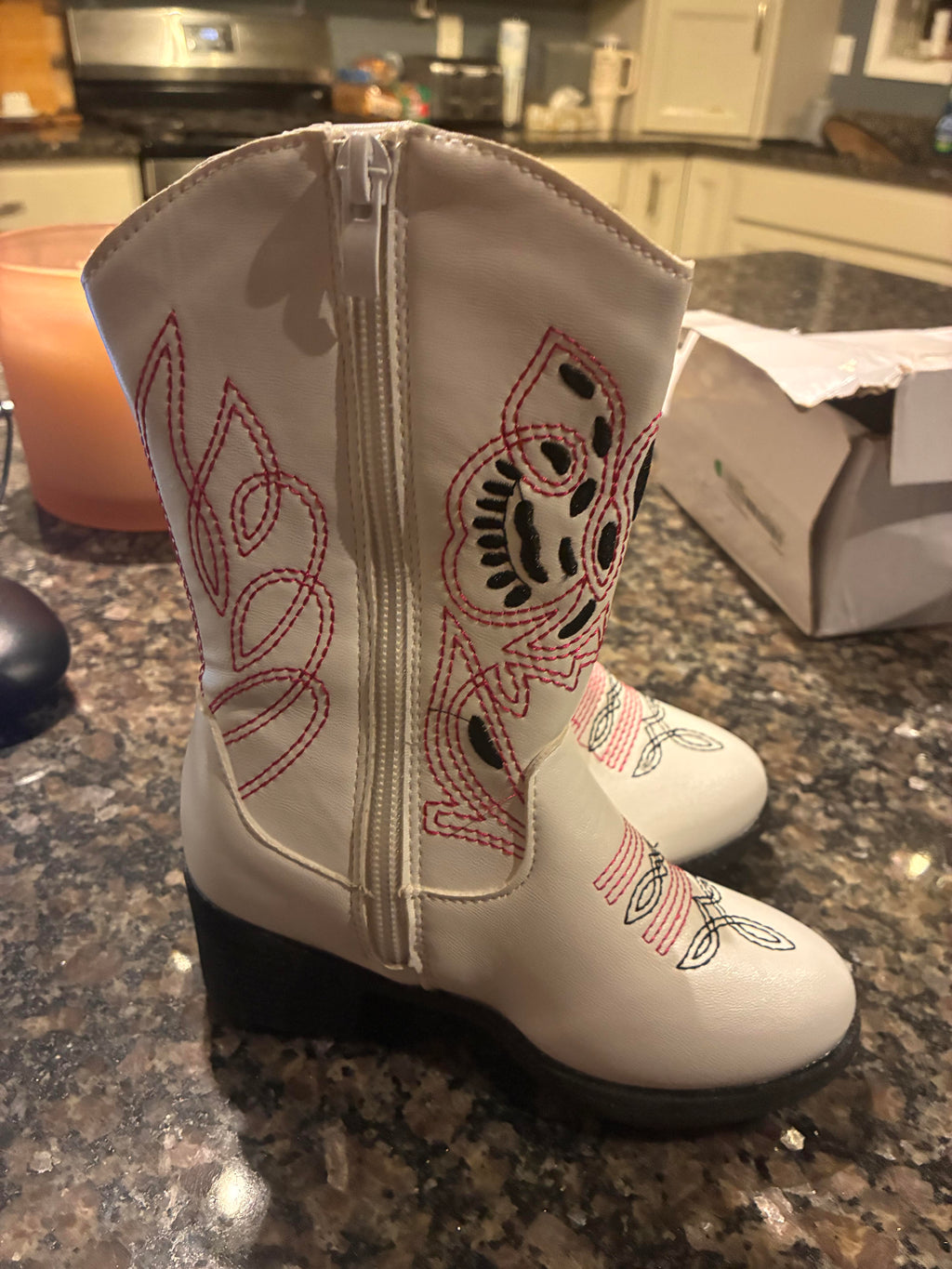 Kids cow girl boots 11C NEW