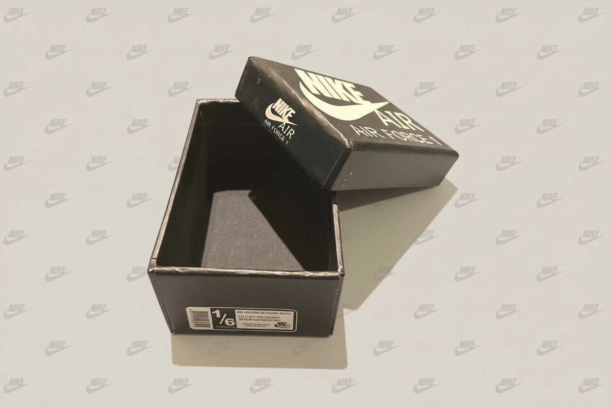Keychain Souvenir Shoe Box Nike AF1