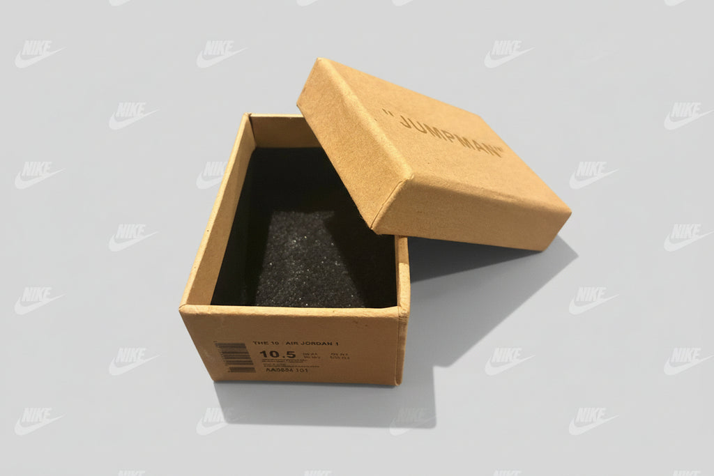 Keychain Souvenir Shoe Box Nike Jumpman