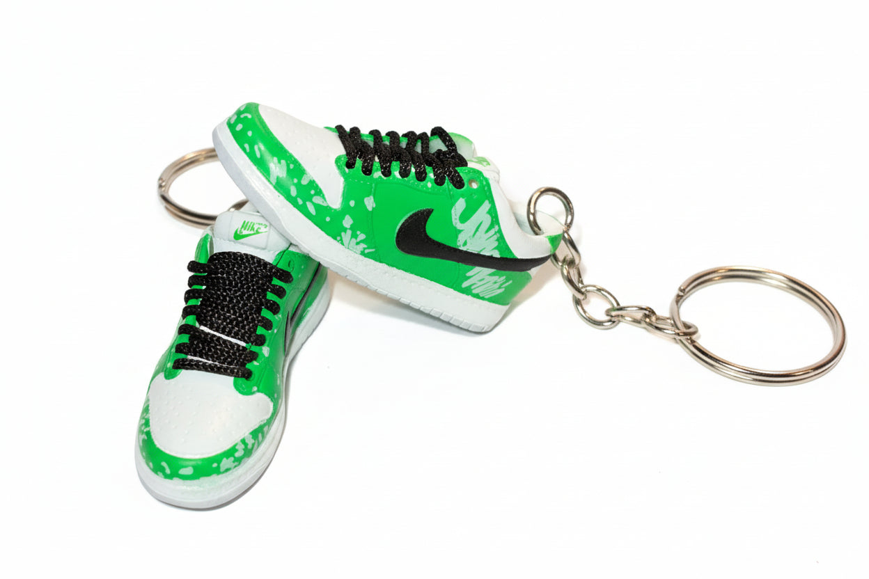 Custom Nike Keychain - SB Dunk Low (Green)