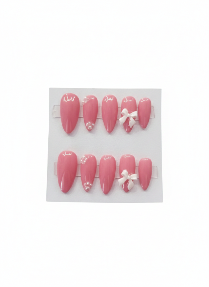 Hand Painted Press-On Nails Medium Almond