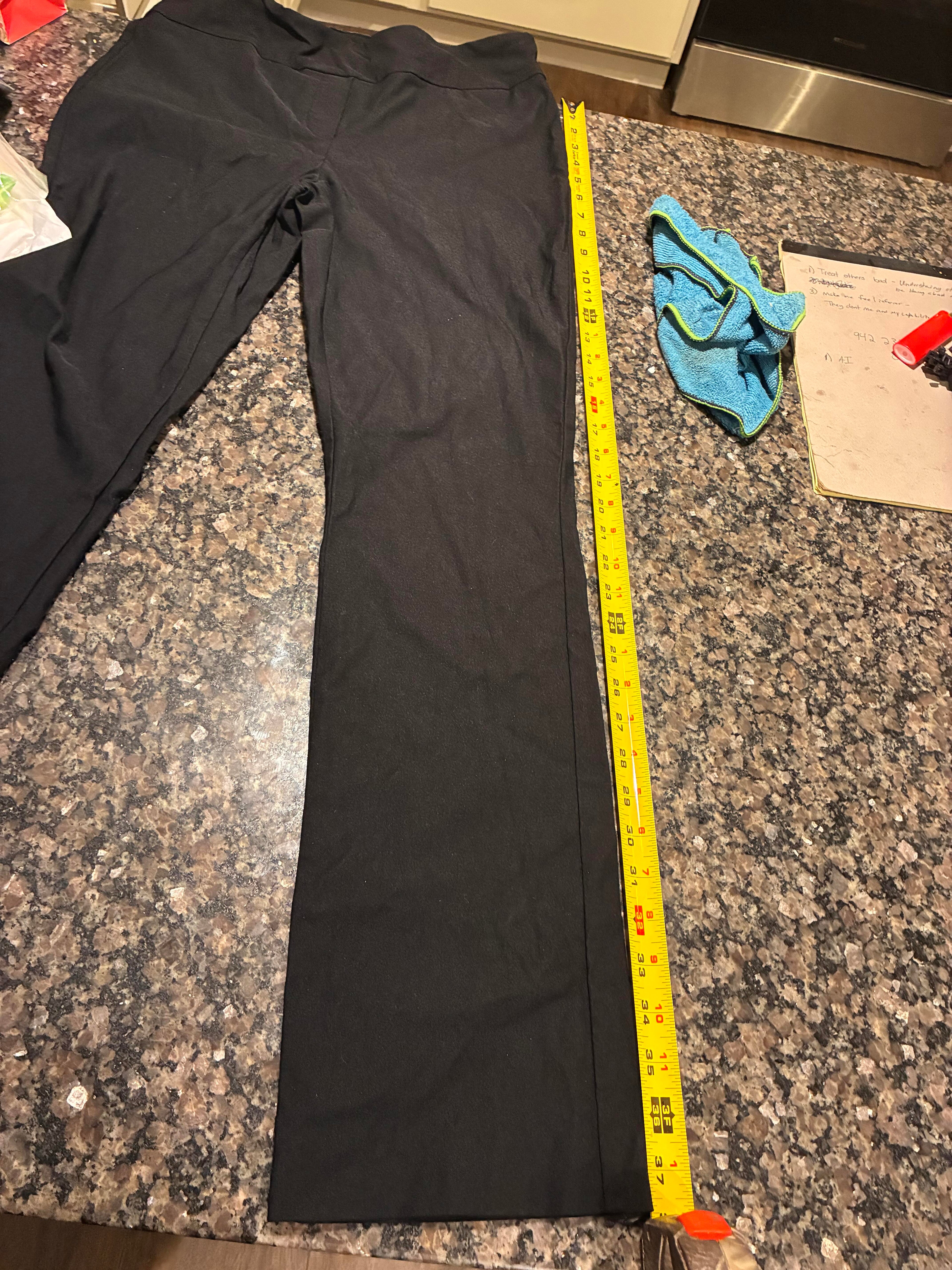 Rekucci Yoga Pant Size: L